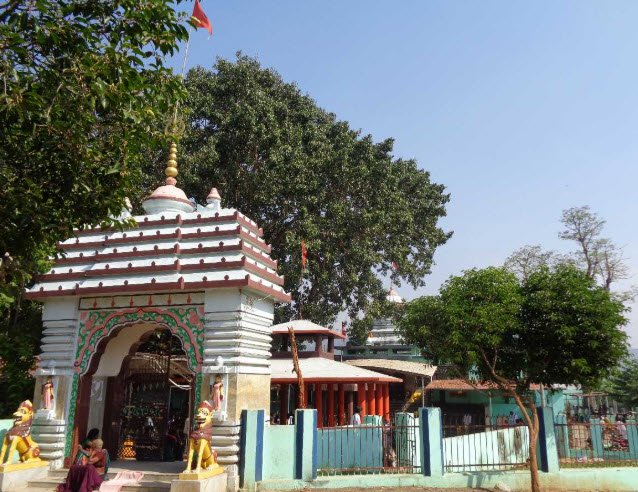 Maa Majhighariani Temple, Rayagada, Odisha - Vushii.com Maa Majhighariani Temple, Rayagada, Odisha - Vushii.com